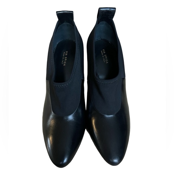 Via Spiga Bayne Black Leather Booties Block Heel Pointed Toe Womens 7.5M Office - Picture 2 of 6